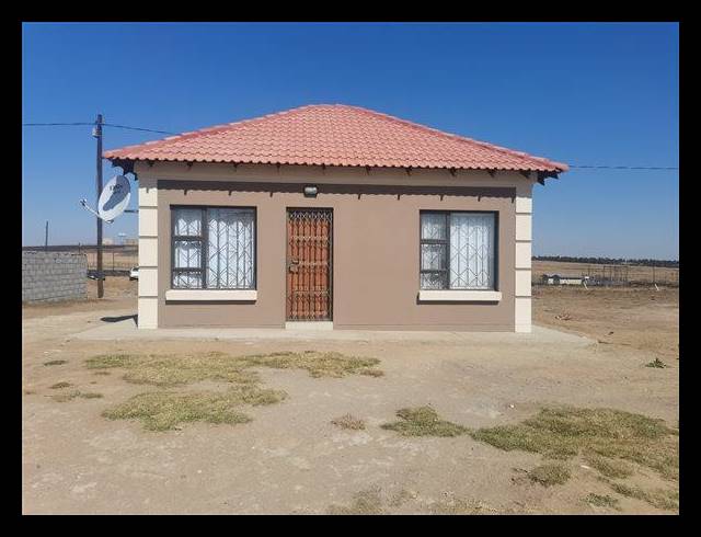 2 BEDROOM HOUSE FOR SALE IN ERMELO